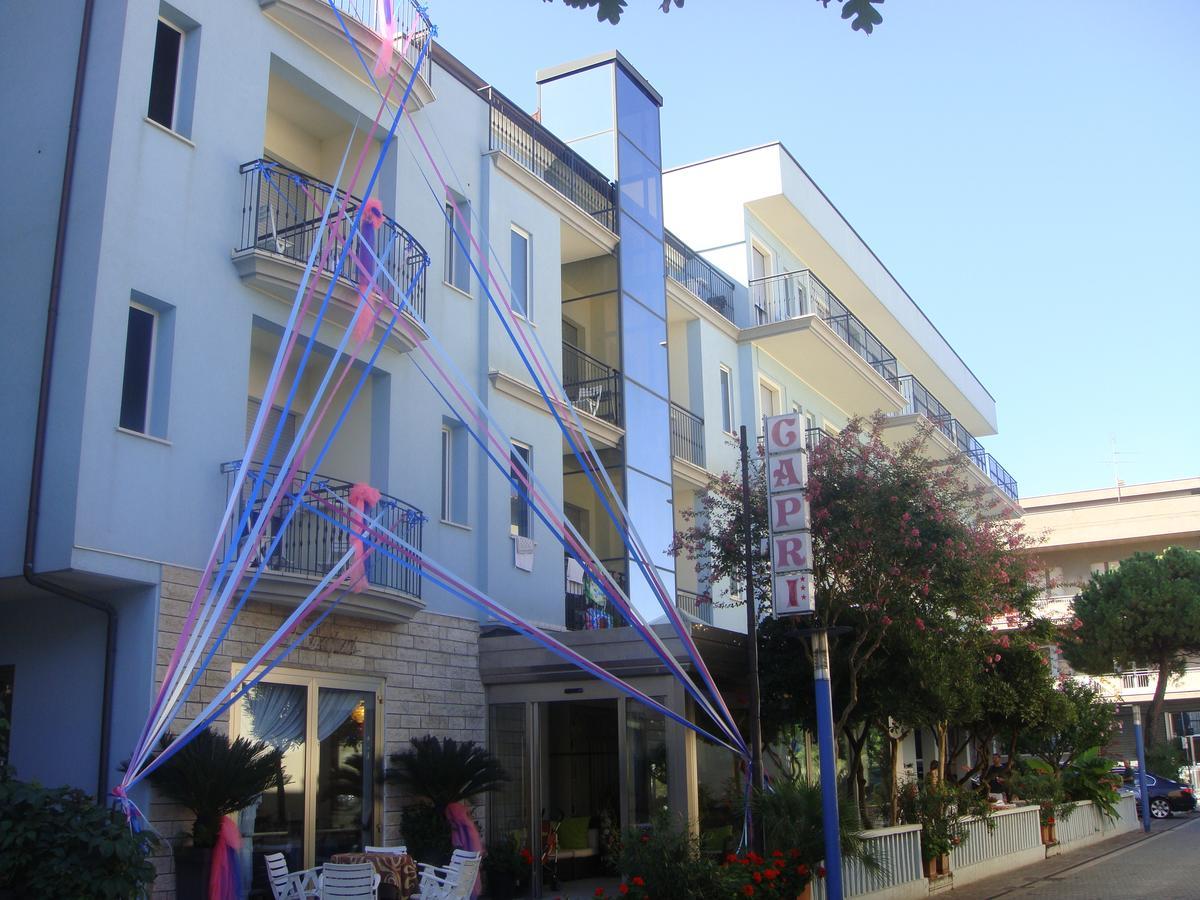 Hotel Capri Bellaria-Igea Marina Exteriör bild