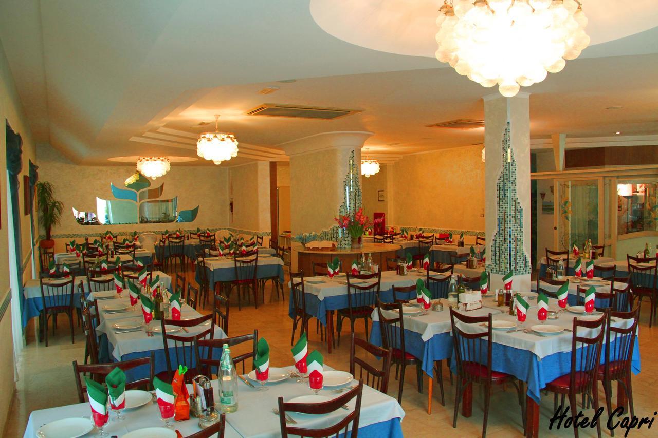 Hotel Capri Bellaria-Igea Marina Exteriör bild